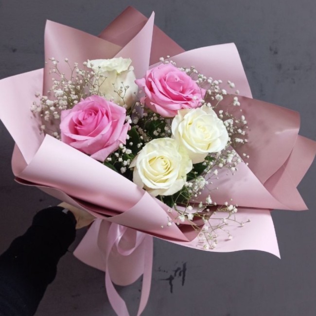 Букет цветов "Нежный этюд"